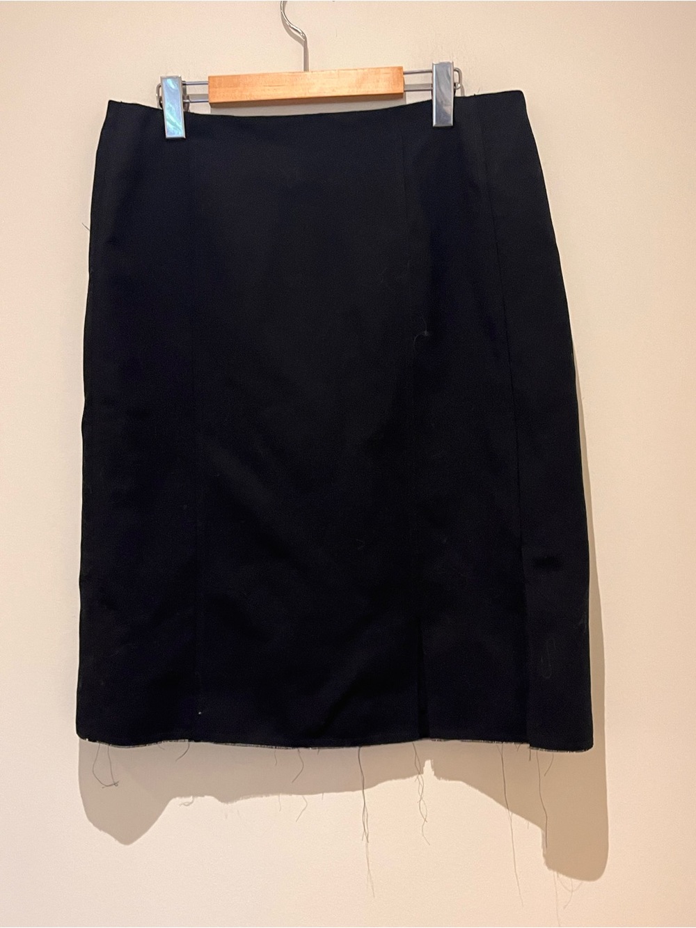 Akris Minimalist Raw Hem Double Slit Straight Midi Skirt Black 12